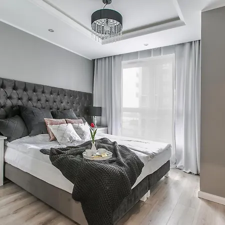 Bastion Walowa By Blue Mandarin