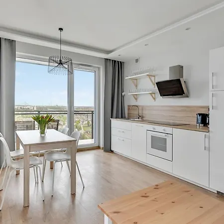 Bastion Walowa By Blue Mandarin