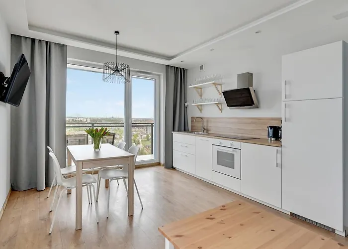 Bastion Walowa By Blue Mandarin